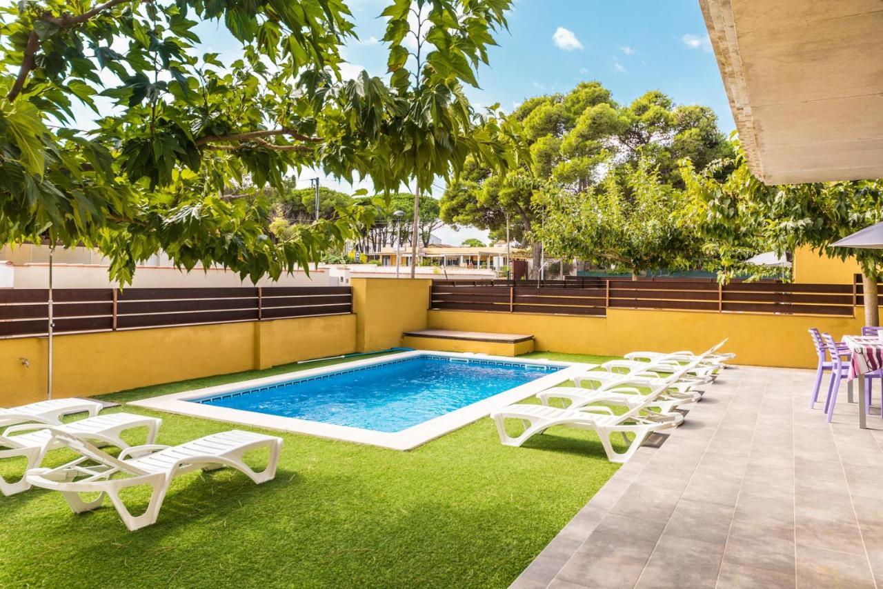 Villa Marianna L' Escala Екстериор снимка
